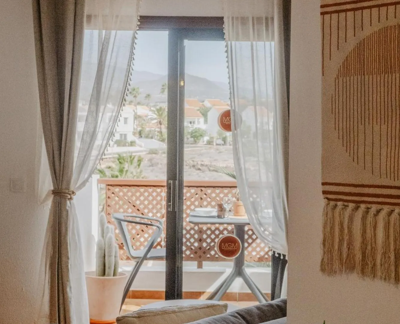 Apartamento Alba Vista - Albatros Park In Golf Del Sur Tenerife - Heated Pool & Teide View San Miguel de Abona
